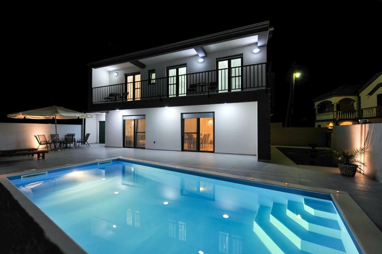 Villa Lily Zadarvillas Privlaka (Zadar) Exterior foto